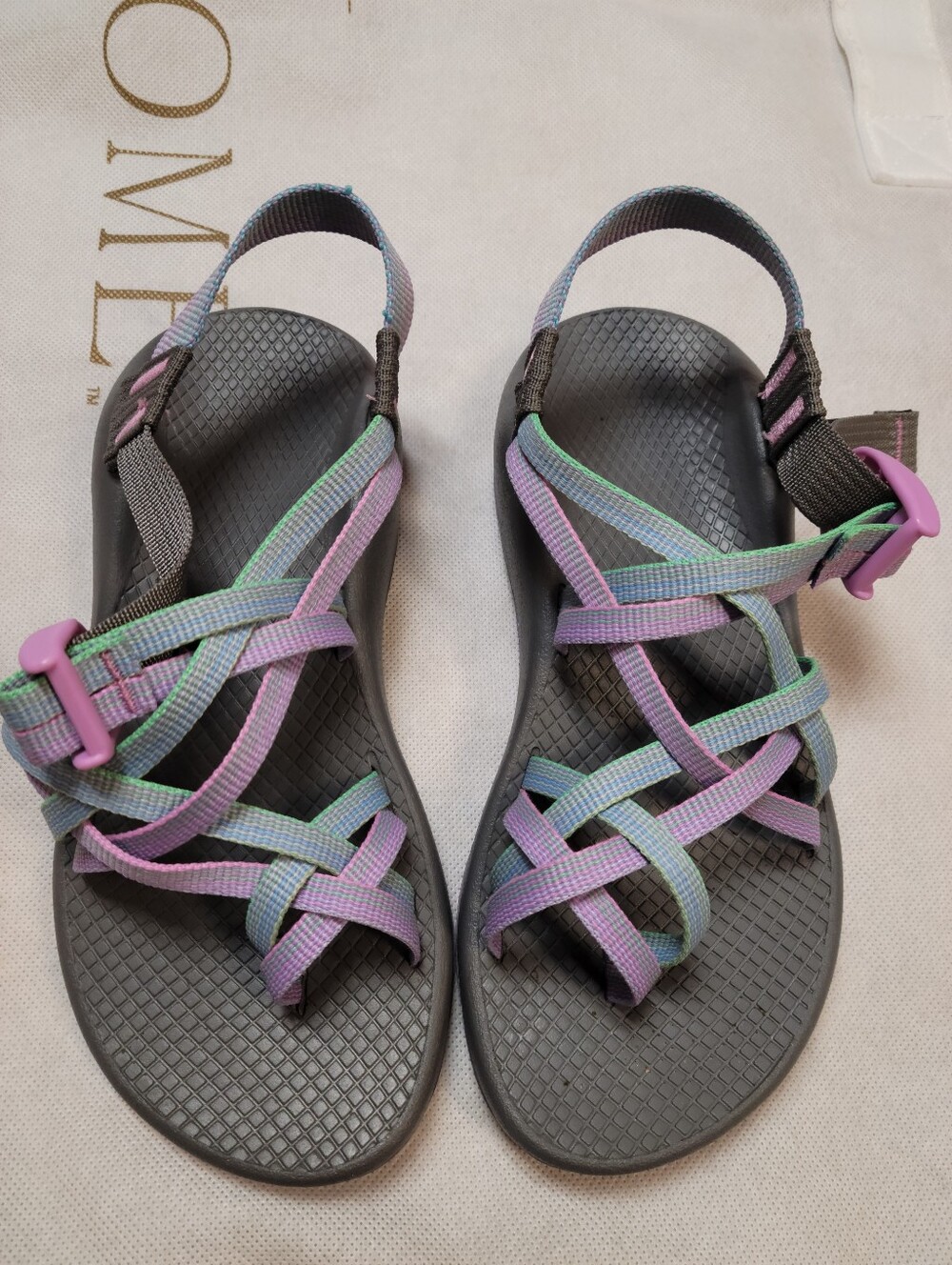 NEW chaco sz W6 zx2  lavender & green hiking sandal